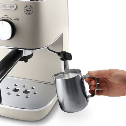 Delonghi Distinta Pump Espresso Coffee Machine - The Espresso Time